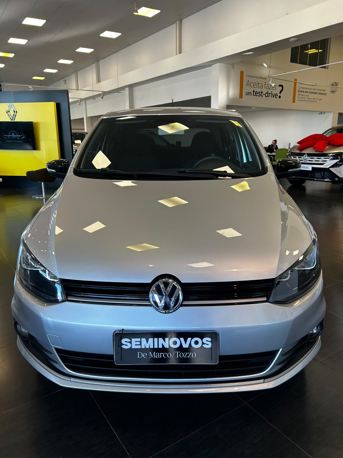 Veículo seminovo